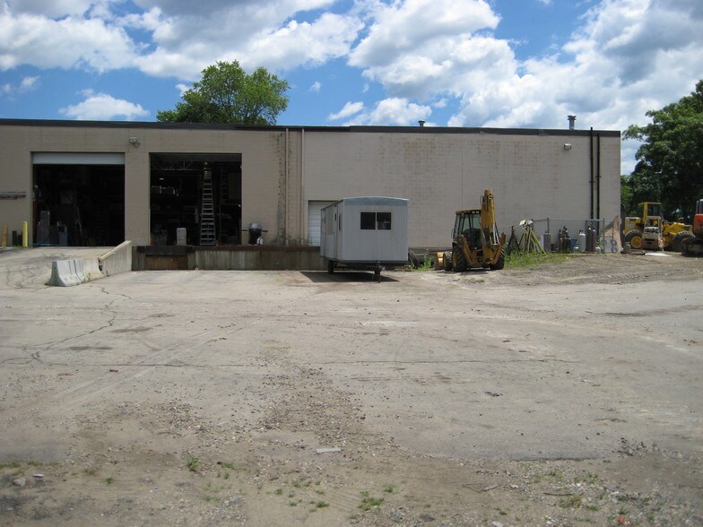 More Photos Of 149 Winter St, Hanover Warehouse For Sale