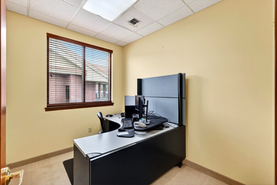 More Photos Of 200 N Argonne Rd, Spokane Office For Lease