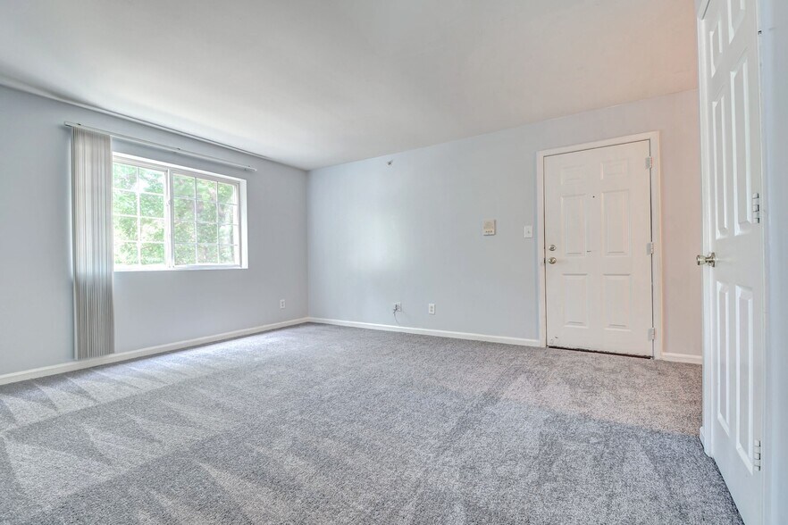 More Photos Of 3607-3645 Orchard Dr, Hammond Apartments For Sale