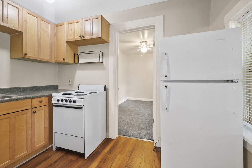 More Photos Of 1619 N Madison St, Spokane Multifamily For Sale