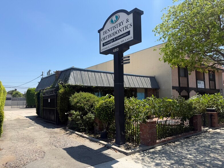 More Photos Of 480 S Rosemead Blvd, Pasadena Office For Sale