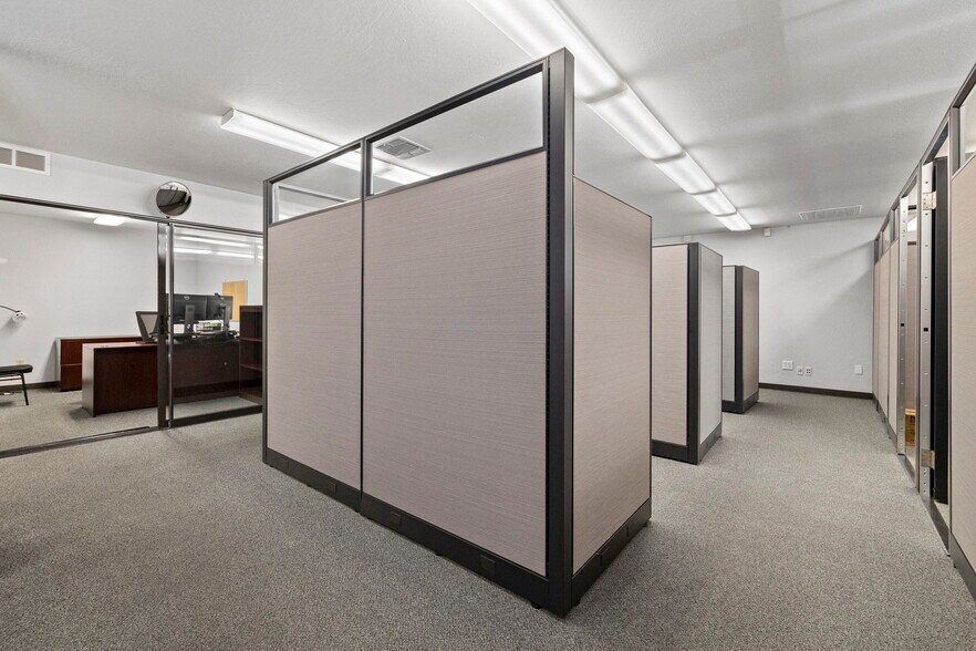 More Photos Of 21663 Brian Ln, Sonora Office Residential For Lease