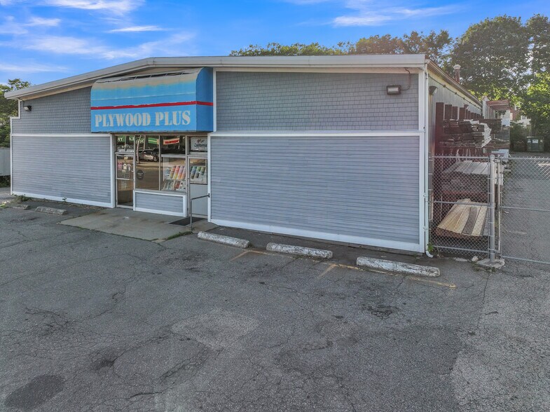 More Photos Of 600 Park Ave, Worcester Storefront For Sale