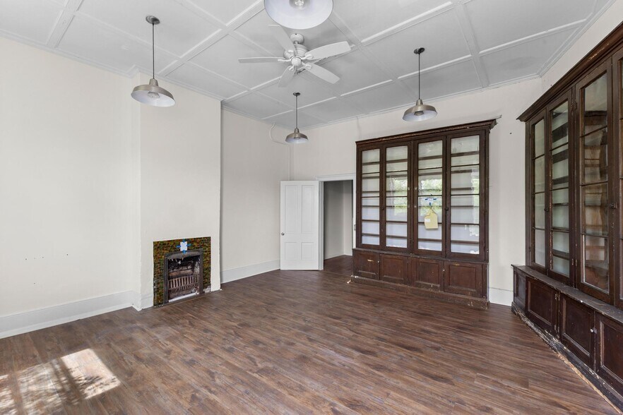 More Photos Of 147 Laurens SW st, Aiken Office For Lease