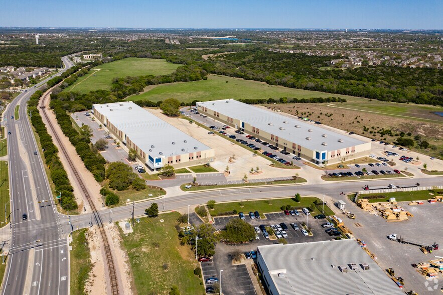 More Photos Of 1200 Bmc Dr, Cedar Park Distribution For Lease