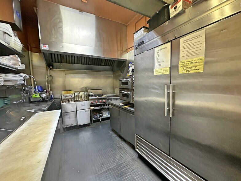 More Photos Of 219 S Main St, Fort Atkinson Bar For Sale