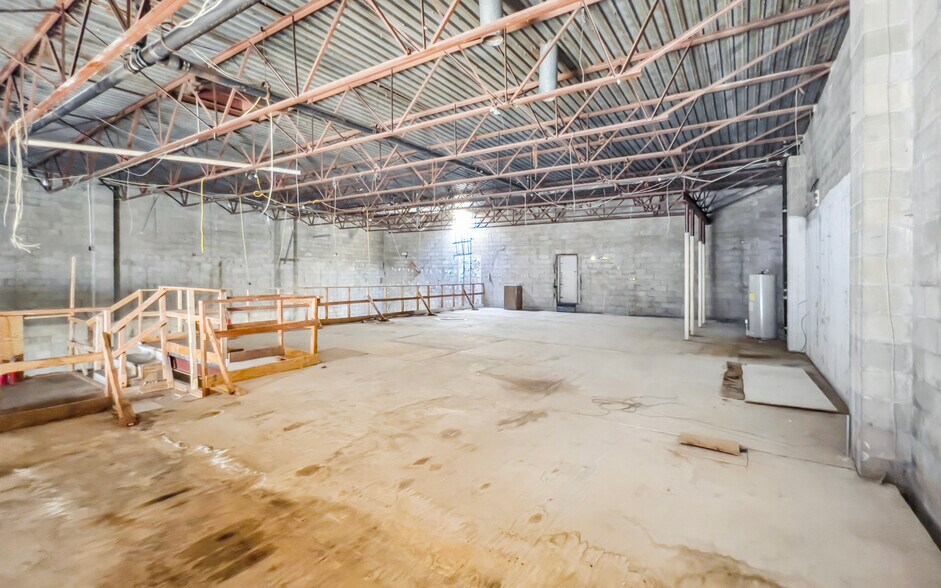 More Photos Of 177 27th St, Brooklyn Warehouse For Sale