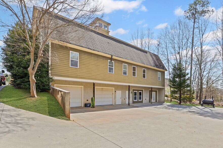 More Photos Of 160 Greencastle Rd, Tyrone Office For Lease