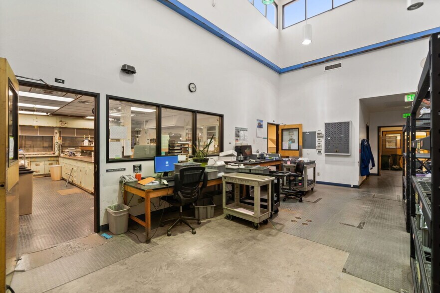More Photos Of 225 Commerce Dr, Fort Collins Warehouse For Sale