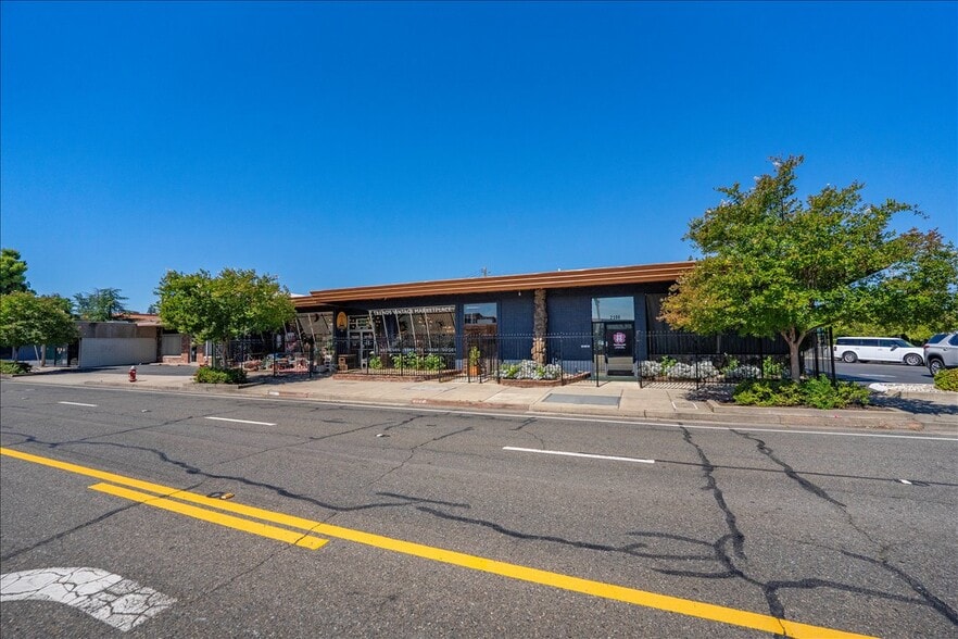 More Photos Of 2100 Hilltop Dr, Redding General Retail For Sale