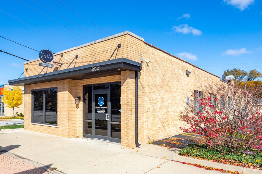 Primary Photo Of 1000 E Northwest Hwy, Mount Prospect Medical For Lease