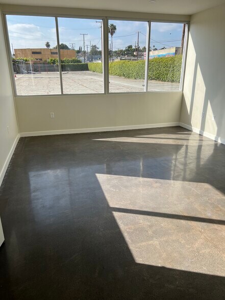 More Photos Of 3833 Medford St, Los Angeles Land For Lease