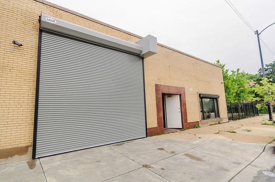 More Photos Of 4342 W Ogden Ave, Chicago Warehouse For Sale