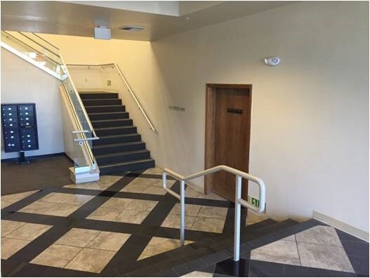 More Photos Of 2130 Chester Ave, Bakersfield Office For Lease