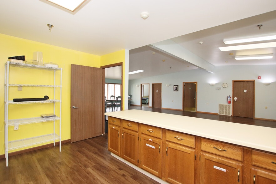 More Photos Of 496 Wisconsin Ct, Fond Du Lac Rehabilitation Center For Sale