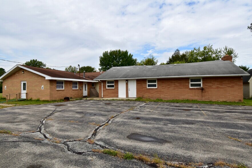 More Photos Of 389 S Miller Rd, Saginaw Religious Facility For Sale