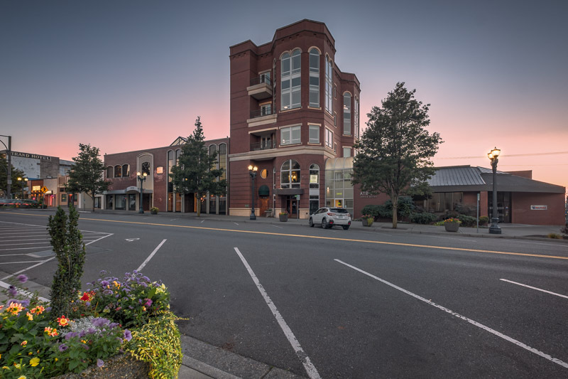 Primary Photo Of 2910 Colby Ave, Everett Office For Lease