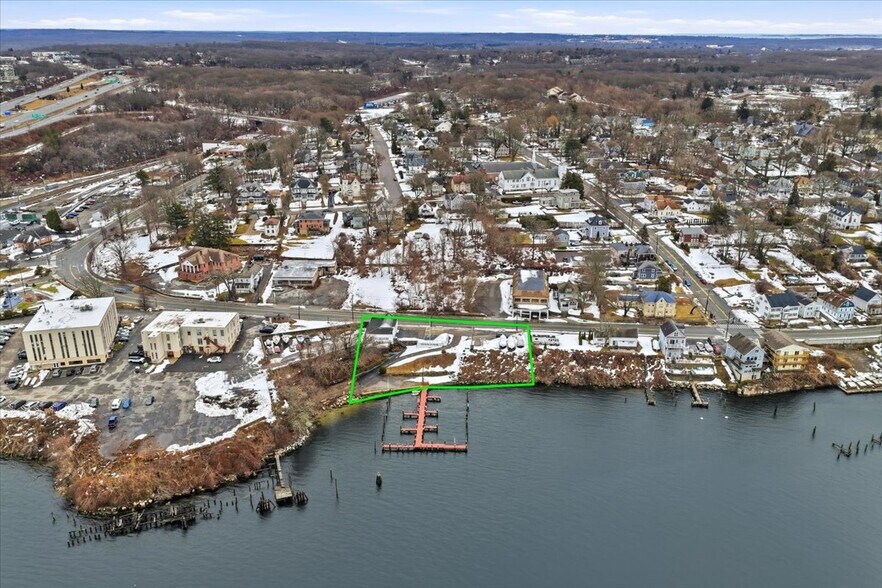 More Photos Of 53 Thames St, Groton Marina For Sale