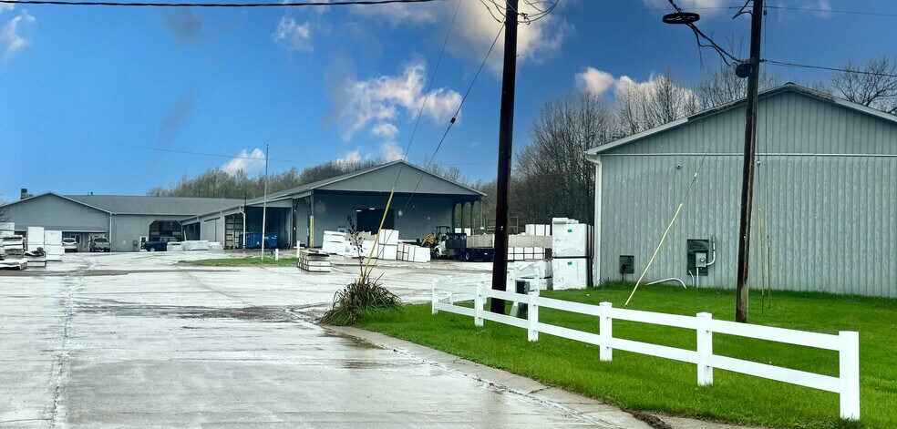 Primary Photo Of 5260 S Clinton Trl, Eaton Rapids Manufacturing For Sale