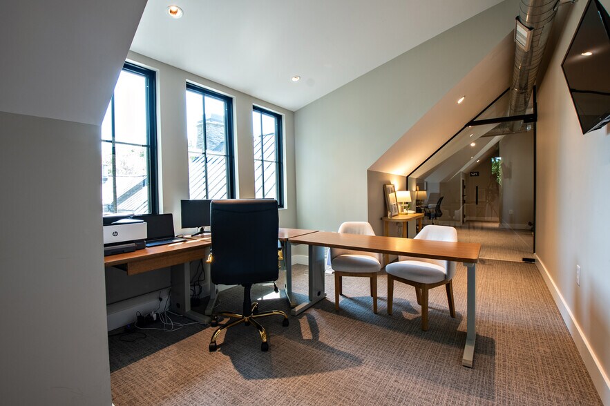 More Photos Of 115 S High St, Dublin Loft Creative Space For Lease