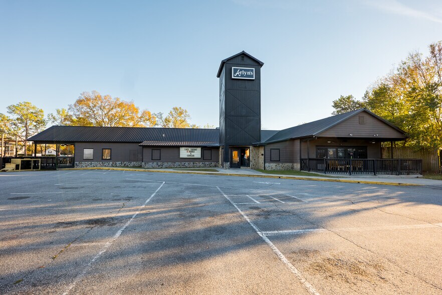 Primary Photo Of 1903 Baytree Pl, Valdosta Restaurant For Sale