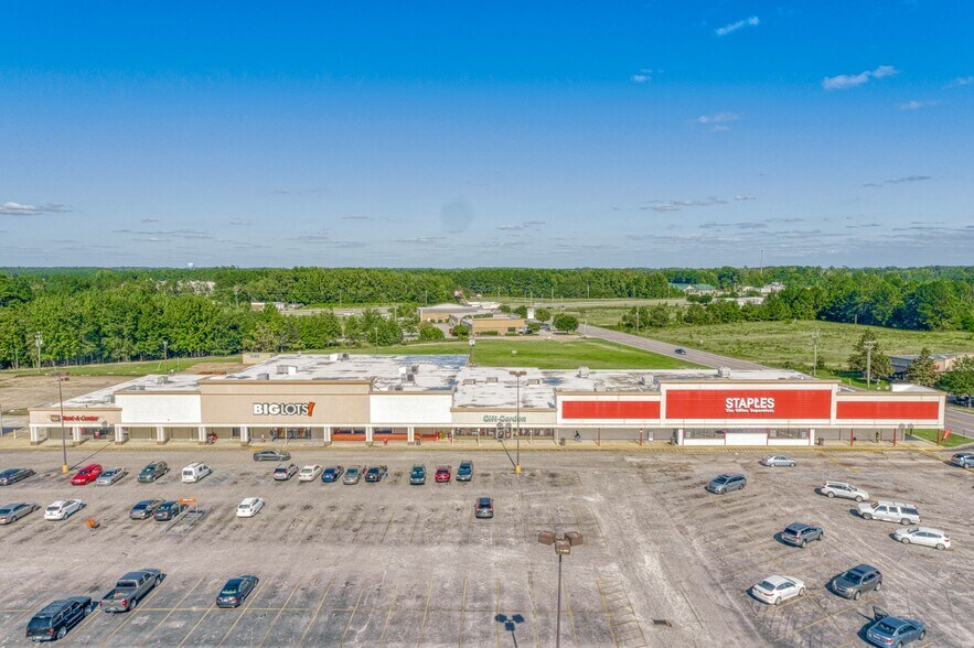 More Photos Of 1121 Broad St, Sumter Unknown For Sale