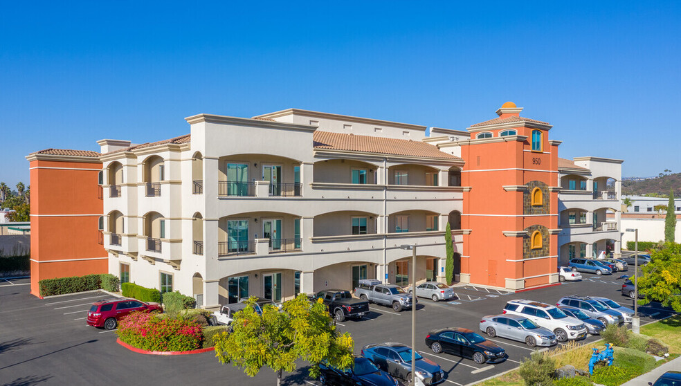 Primary Photo Of 950 Boardwalk, San Marcos Medical For Sale