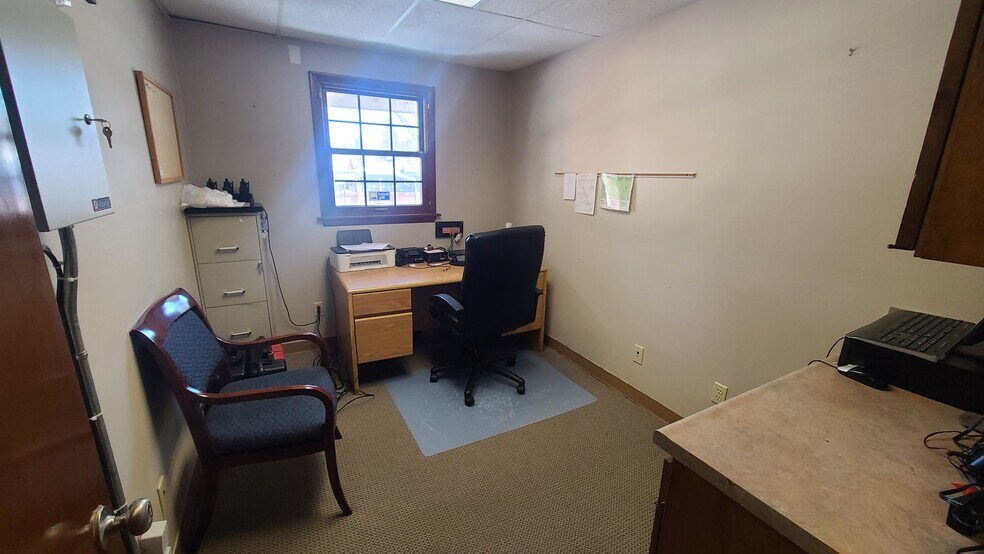 More Photos Of 410 Park Ave, Stroudsburg Medical For Sale