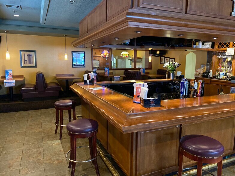 More Photos Of 1370 Burnet Ave, Syracuse Restaurant For Sale