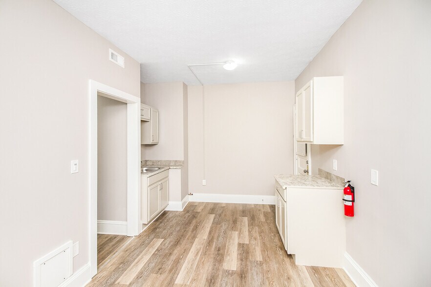 More Photos Of 3498 Bosworth Rd, Cleveland Apartments For Sale
