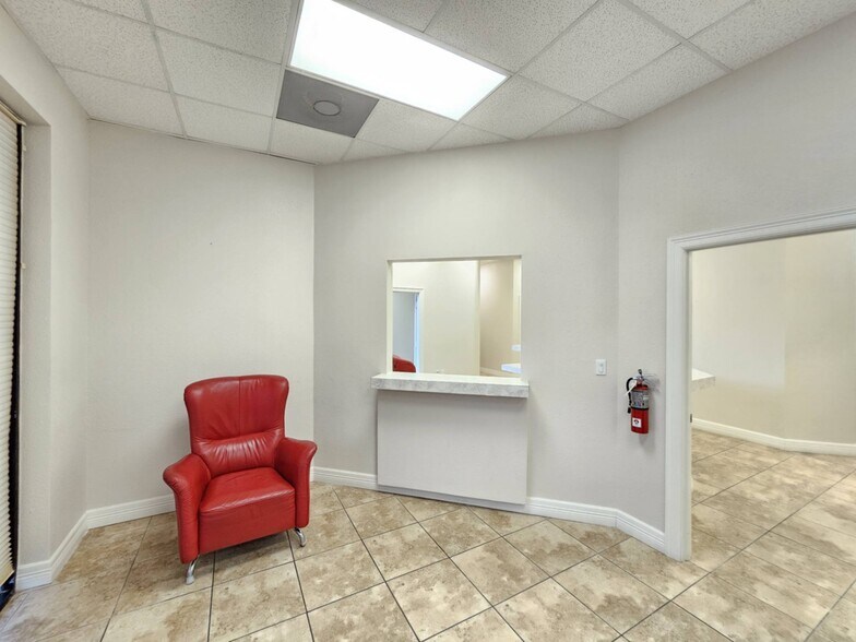 More Photos Of 4001 Spencer Hwy, Pasadena Unknown For Lease