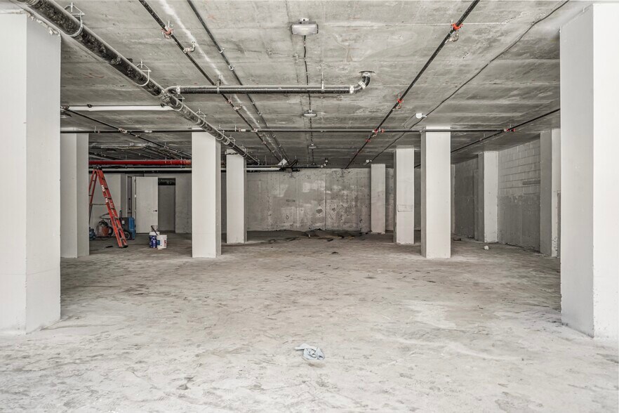 More Photos Of 32-03 39th Ave, Long Island City Apartments For Lease