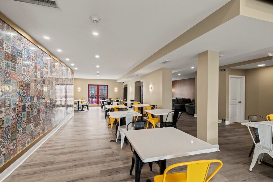 More Photos Of 1627 E Passyunk Ave, Philadelphia Storefront Retail Residential For Sale