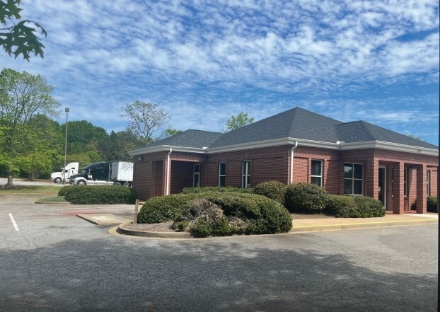 More Photos Of 2660 Reidville Rd, Spartanburg Unknown For Lease