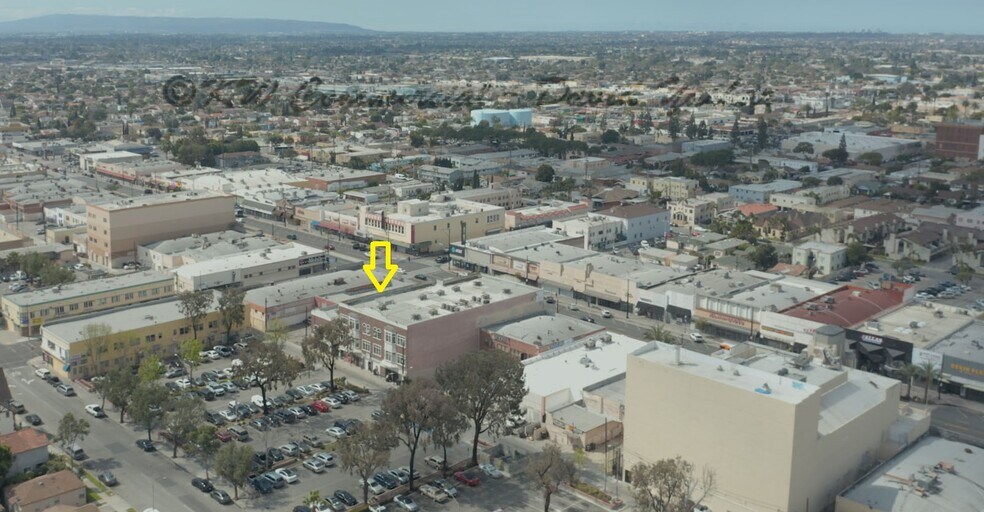 More Photos Of 6822-6828 Pacific Blvd, Huntington Park Storefront For Sale