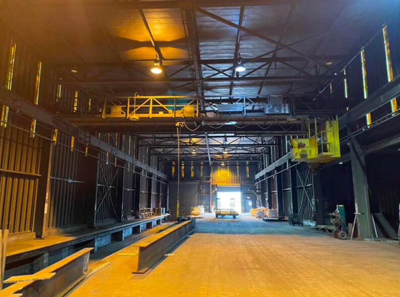 More Photos Of 2601 S Verity Pky, Middletown Manufacturing For Lease