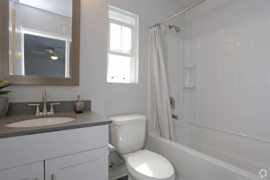 More Photos Of 307 Sycamore Rd, San Ysidro Apartments For Sale
