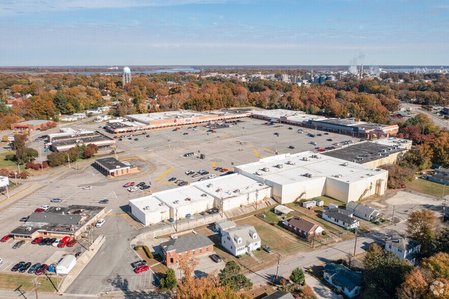 More Photos Of 100-404 Cavalier Sq, Hopewell Unknown For Lease