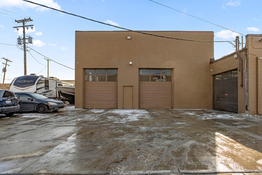 More Photos Of 2401 Fort St, Trenton Warehouse For Sale