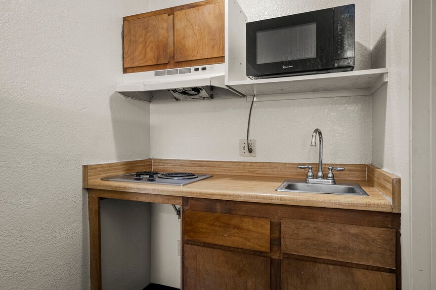 More Photos Of 49 Park St, Reno Apartments For Sale