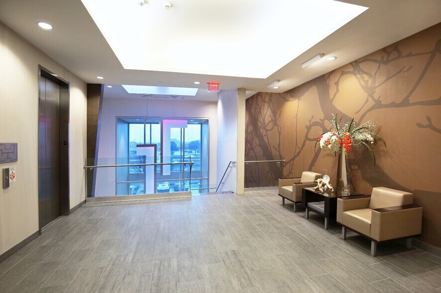 More Photos Of 3310 Dallas Pkwy, Plano Office For Lease