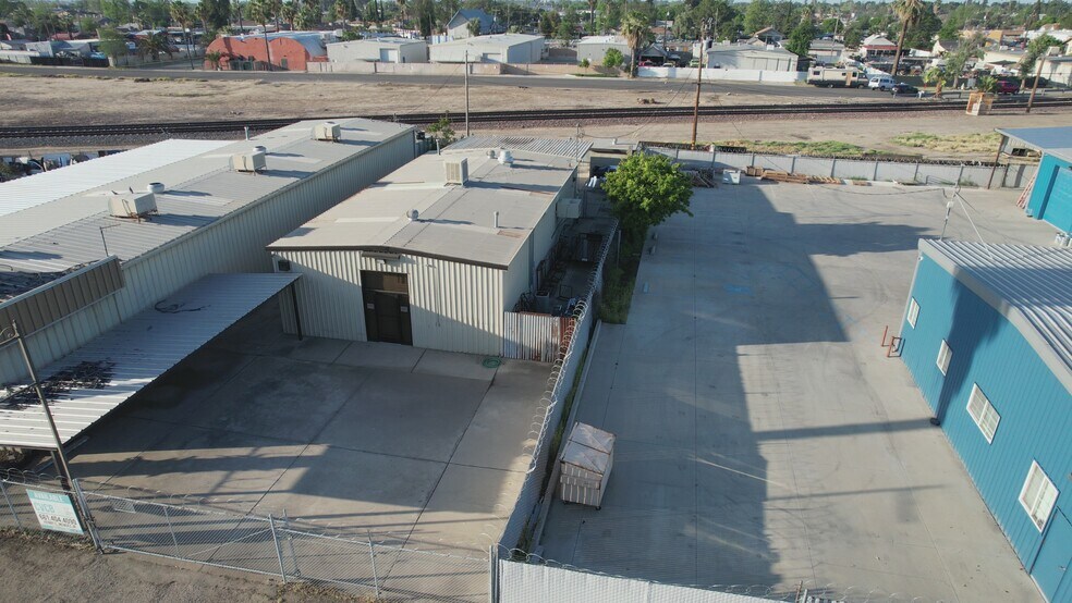 More Photos Of 1125 Sumner St, Bakersfield Manufacturing For Sale