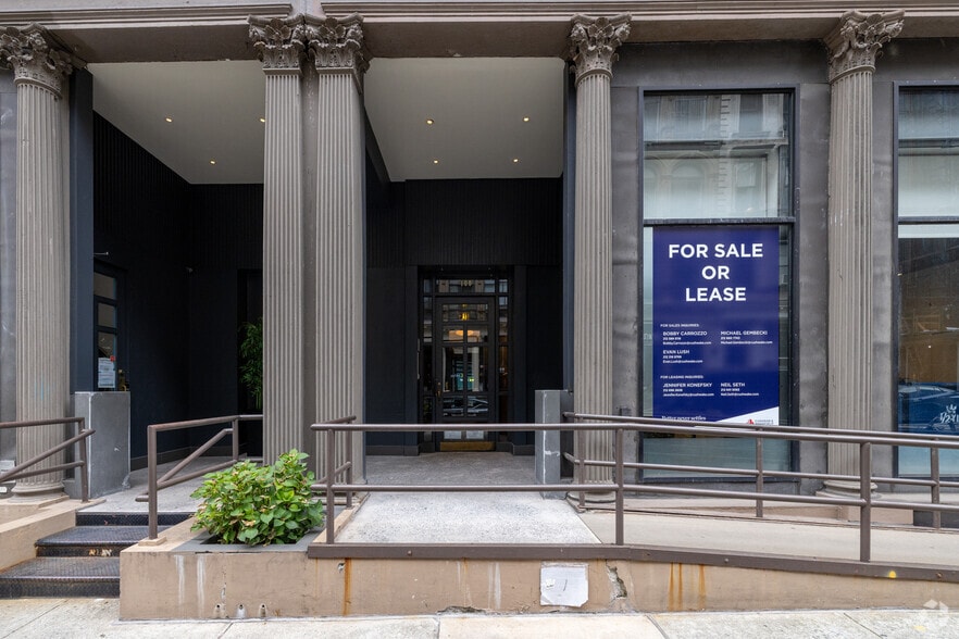 More Photos Of 96-102 Reade St, New York Apartments For Lease