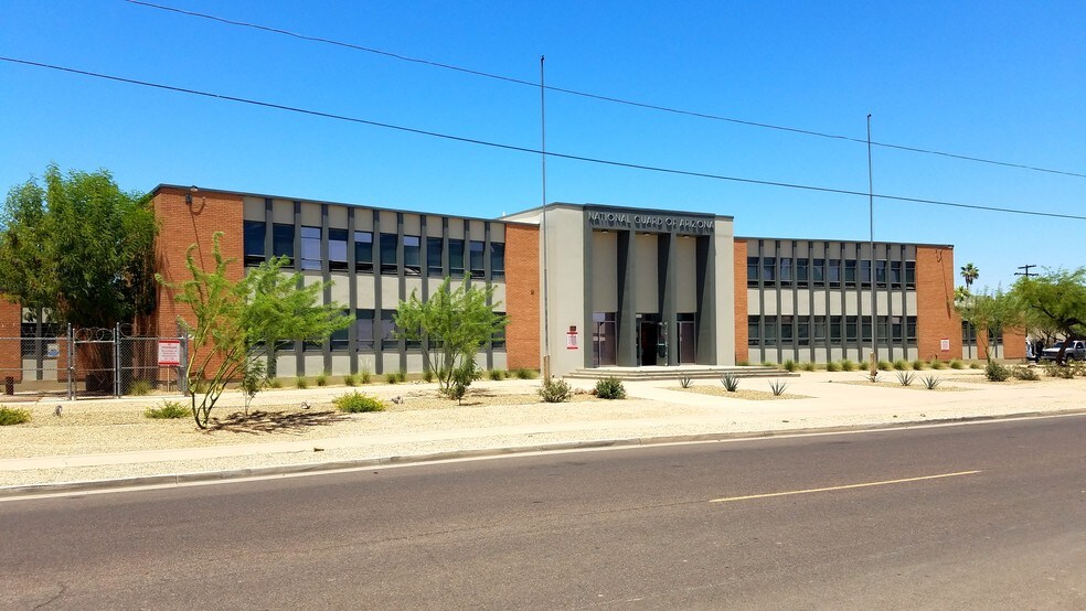 More Photos Of 1614 W Roosevelt St, Phoenix Light Manufacturing For Lease