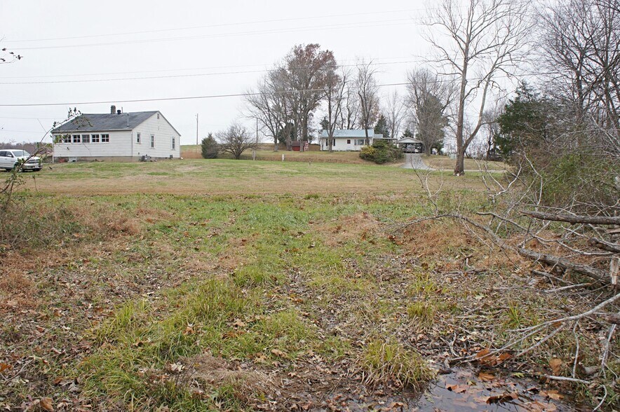 More Photos Of 521 E Vine St, Vienna Land For Sale