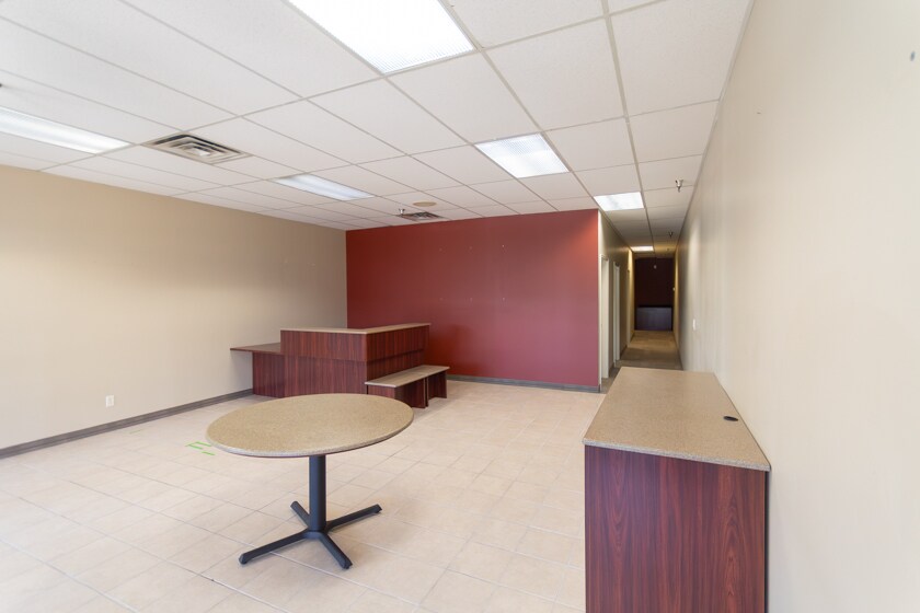 More Photos Of 2531 S Shields St, Fort Collins General Retail For Lease