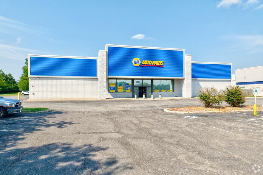 More Photos Of 1180 Jefferson Rd, Rochester Unknown For Lease