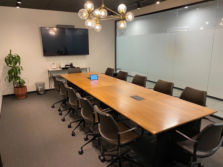 More Photos Of 22 Boston Wharf Rd, Boston Coworking Space