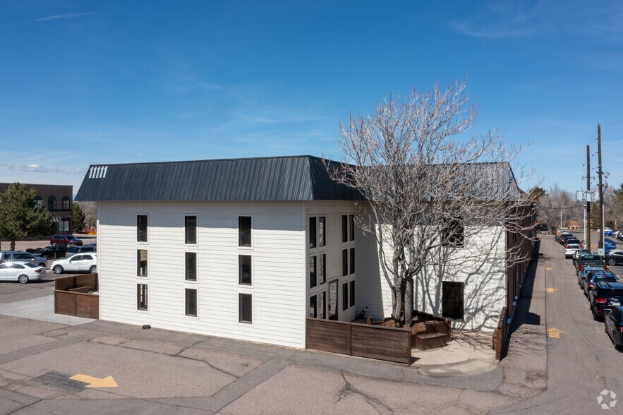 More Photos Of 11111 E Mississippi Ave, Aurora Office Residential For Lease