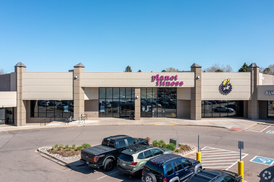 More Photos Of 98 Wadsworth Blvd, Lakewood Storefront For Lease